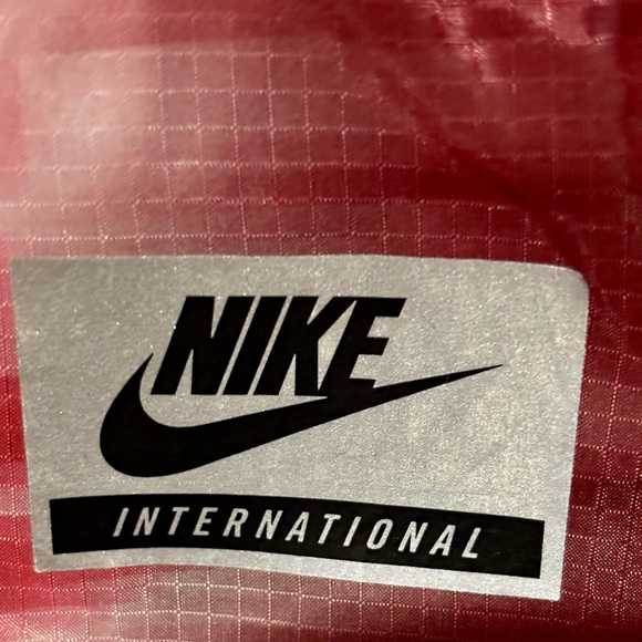 Nike international bomber jacket NWOT - Picture 4 of 7